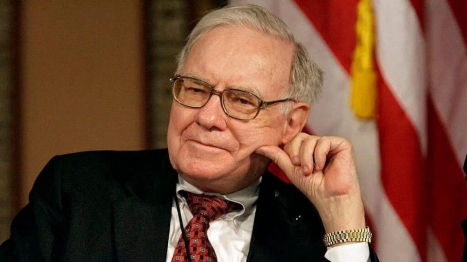 Warren Buffett's Berkshire Hathaway Q2 Operating Profit Rises More Than 15%, Cash Hoard Grows to $277B As It Drops Key Stake on Apple.